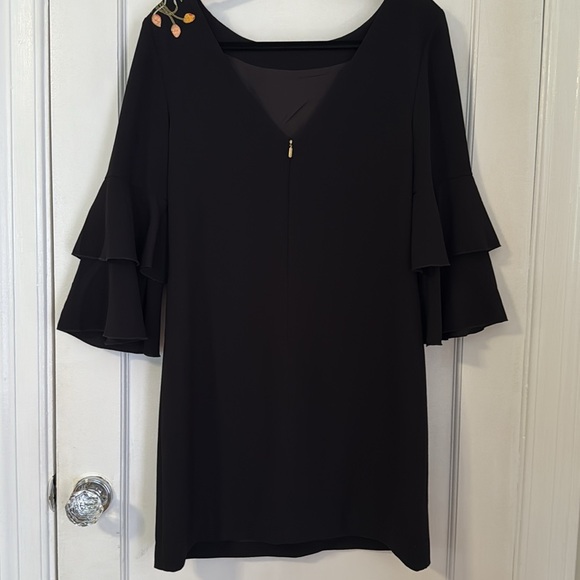 Trina Turk Black Floral Embroidered Dress, SIZE 8 NWOT - Picture 4 of 10